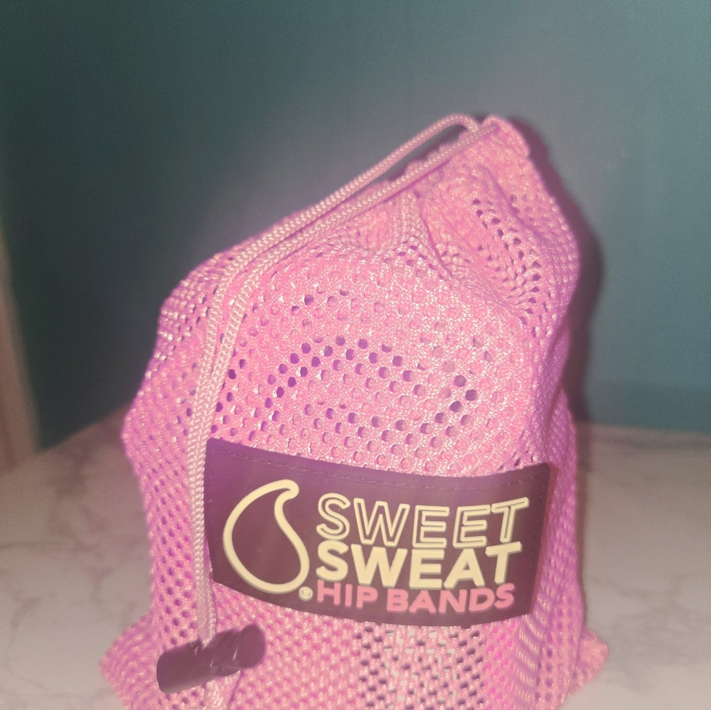 Workout Set - Picture 2 of 3